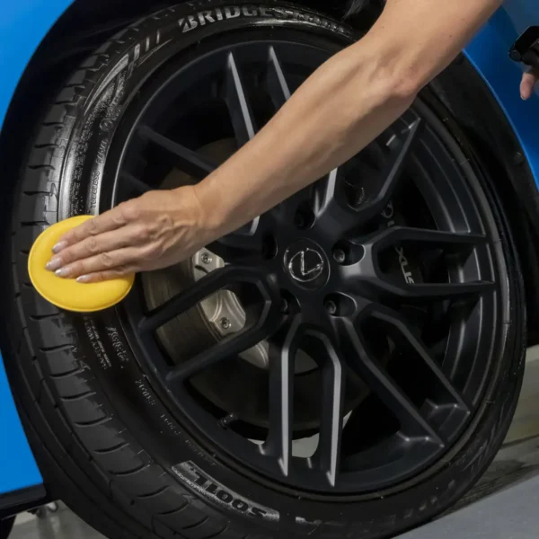Ultimate Insane Shine Tire Spray - obrazek 4